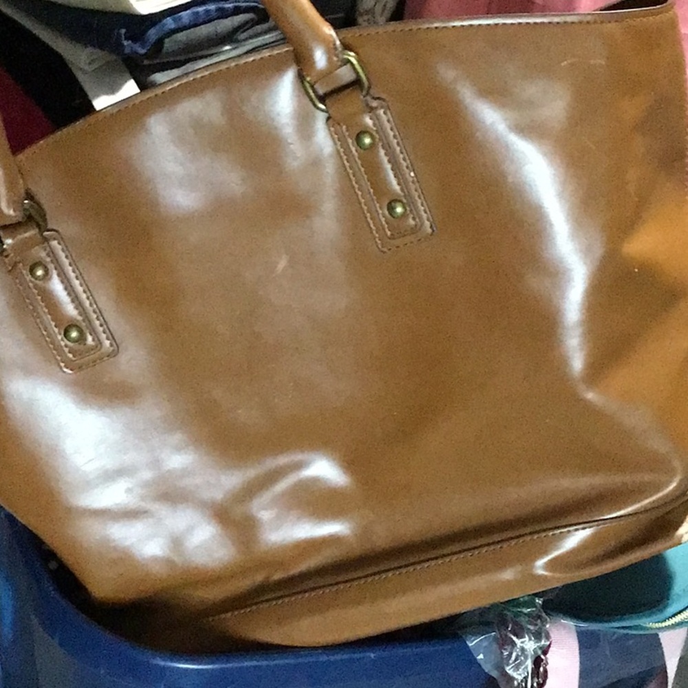 Zarabasic Carmel Colored Zippered  Tote